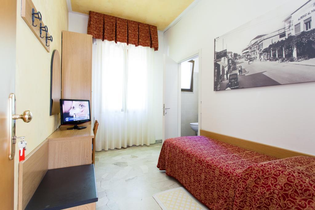Hotel Al Mare ليدو دي يسولو المظهر الخارجي الصورة