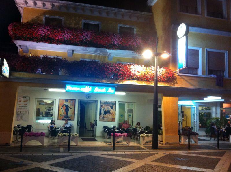 Hotel Al Mare ليدو دي يسولو المظهر الخارجي الصورة